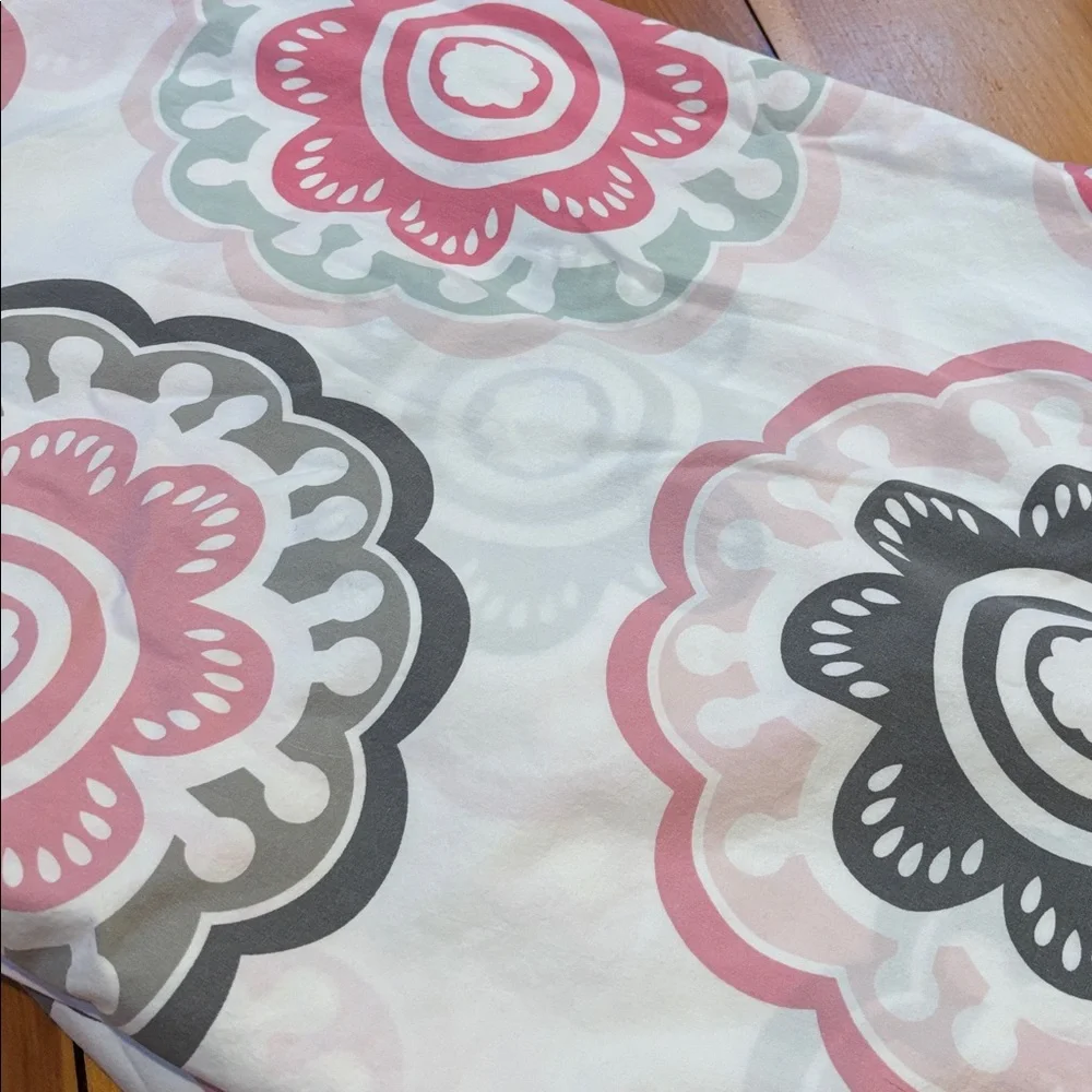 DWELL STUDIOS *Full* Medallion Print Duvet Cover Pink Gray